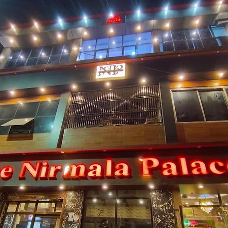 The Nirmala Palace Hotel Ayodhya Kültér fotó